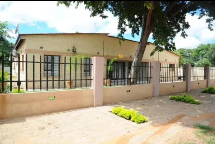 Pillacol Guest House Καταρράκτες Βικτωρίας Εξωτερικό φωτογραφία