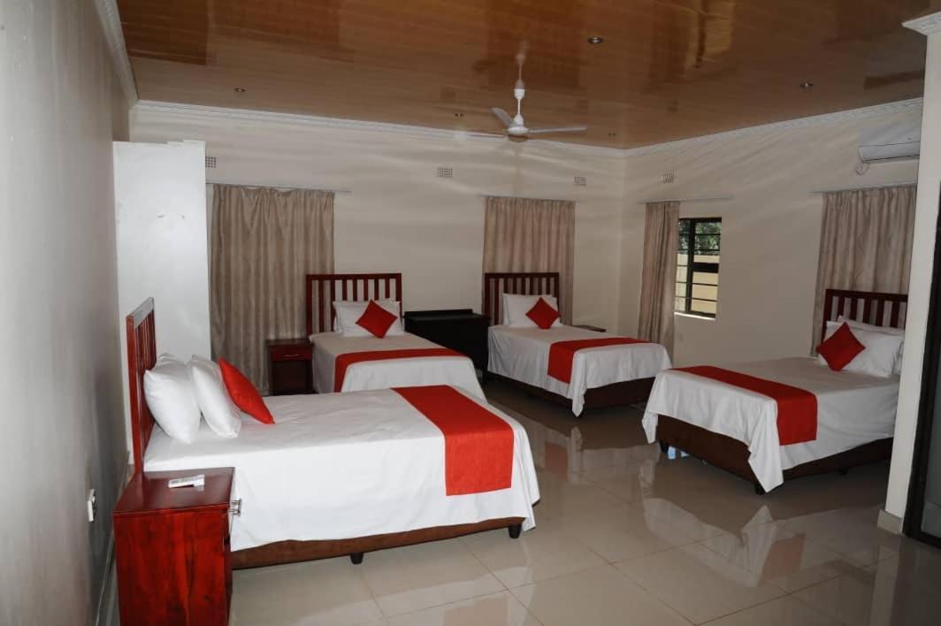 Pillacol Guest House Καταρράκτες Βικτωρίας Εξωτερικό φωτογραφία